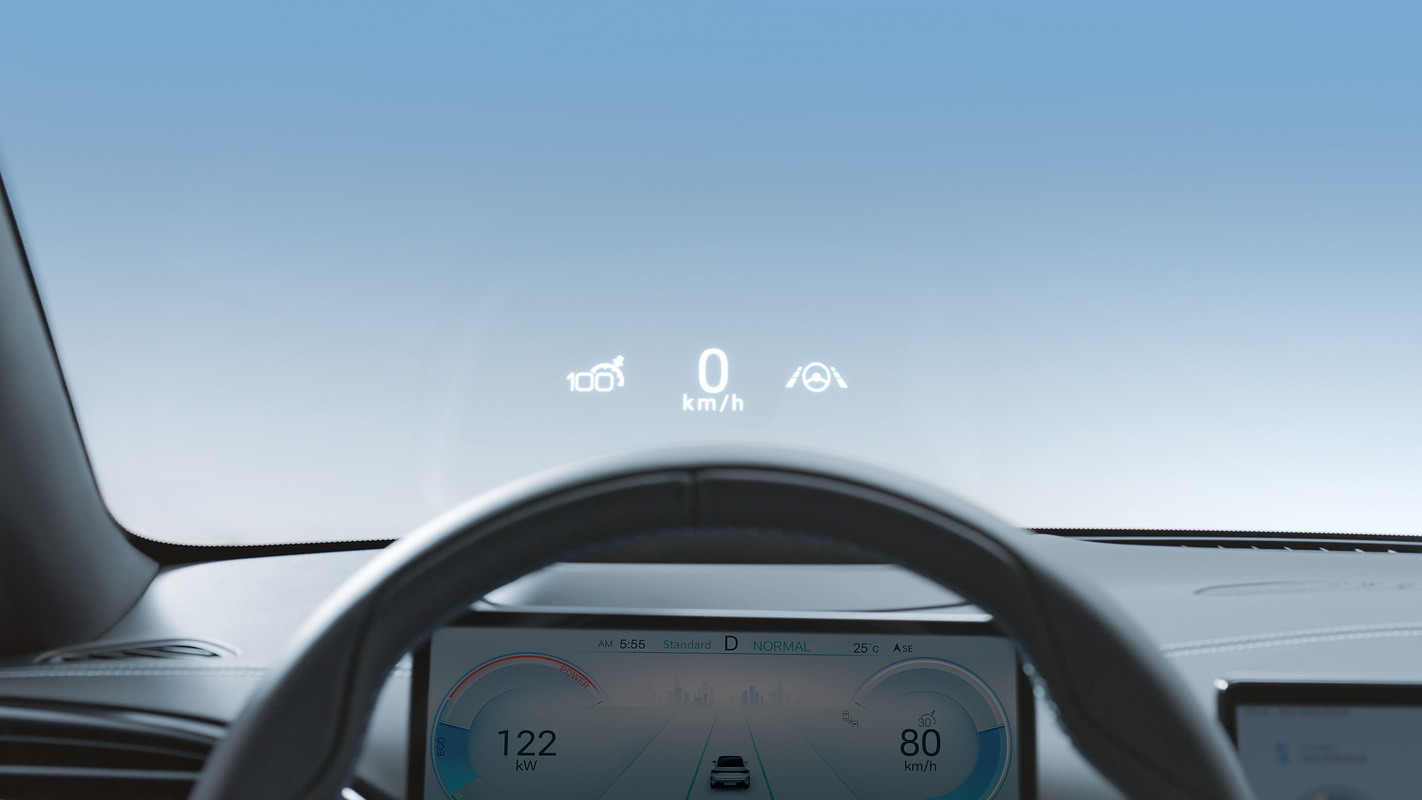 10、SEAL_LHD_Interior_Head-up Display_download_JPG 2500px (1)
