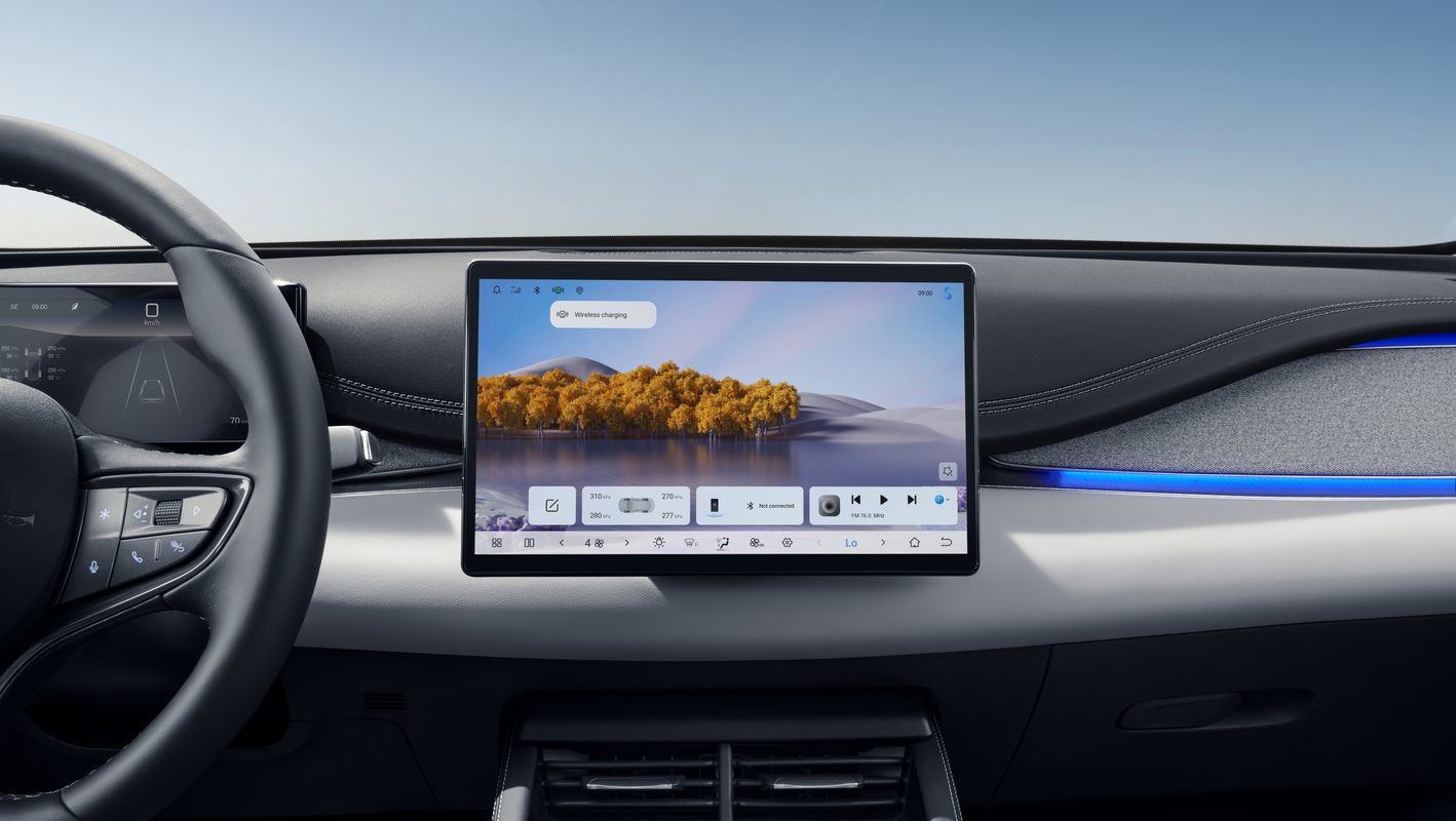 15、SEAL 6-DM-i_LHD_Interior_PAD_download_JPG_5000PX_RGB (1)